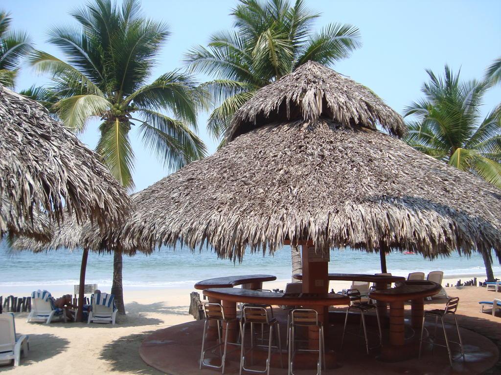 Hotel Villa Mexicana Zihuatanejo Exterior foto